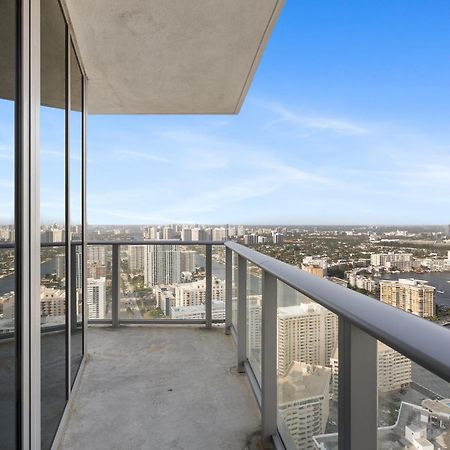 High Floor Corner 2 Bdr At Lyfe Resort Hollywood Exterior photo