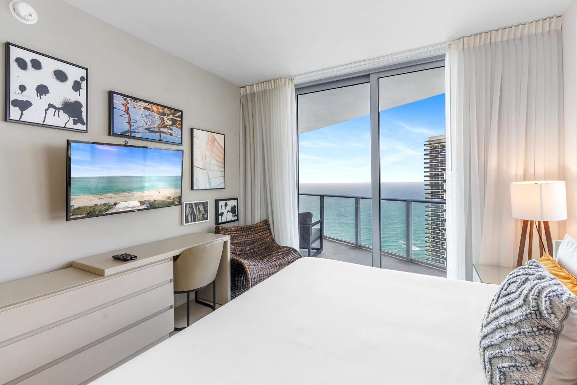 High Floor Corner 2 Bdr At Lyfe Resort Hollywood Exterior photo